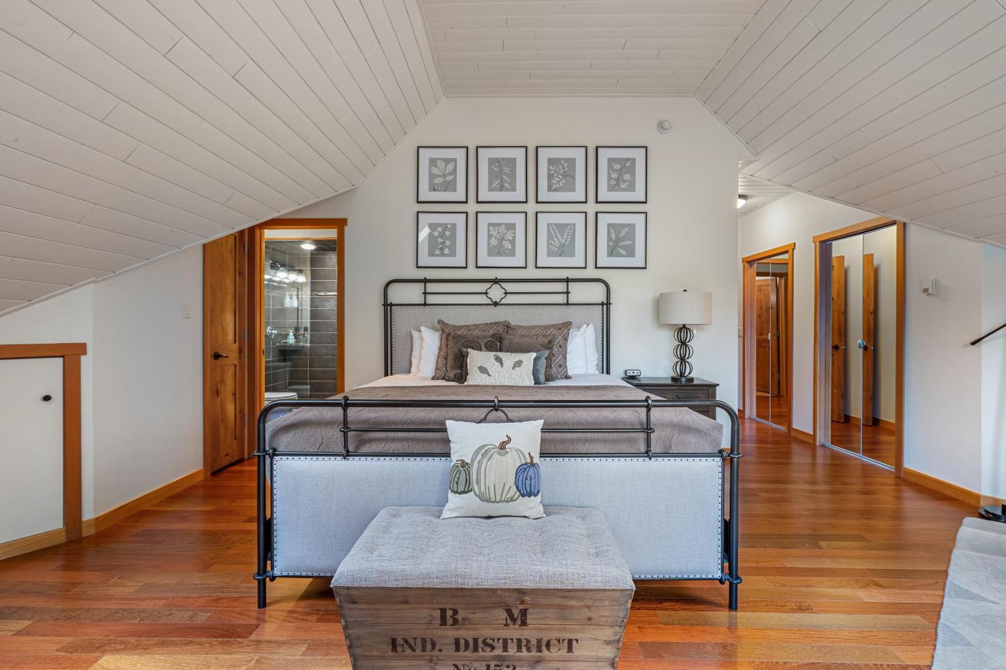 Ferienwohnung Parkland301 Sunlit 2,000 Ft² Penthouse With Mtn View Canmore Exterior foto